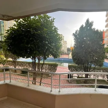 Alanya Mahmutlar 2+1 Ful Esyali Kiralik Daire Alanya
